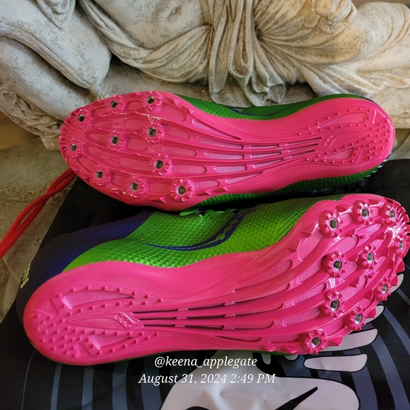 Saucony Womens Showdown 4 Lace Up Running Shoe Bright Green Purple 9.5 - Picture 9 of 13